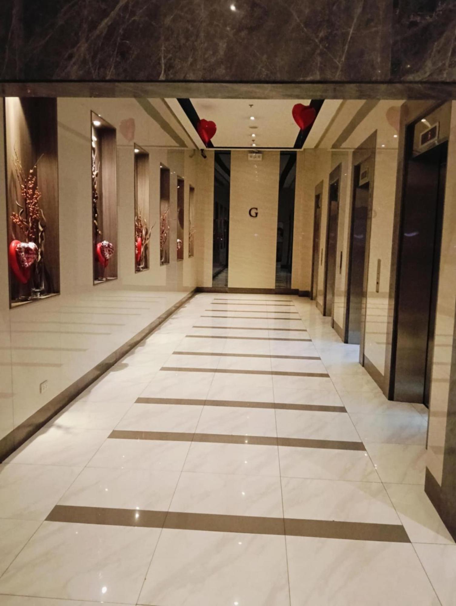 81 Newport Boulevard Cluster 4 - 8F Across Naia Airport, Terminal 3 Pasay Luaran gambar
